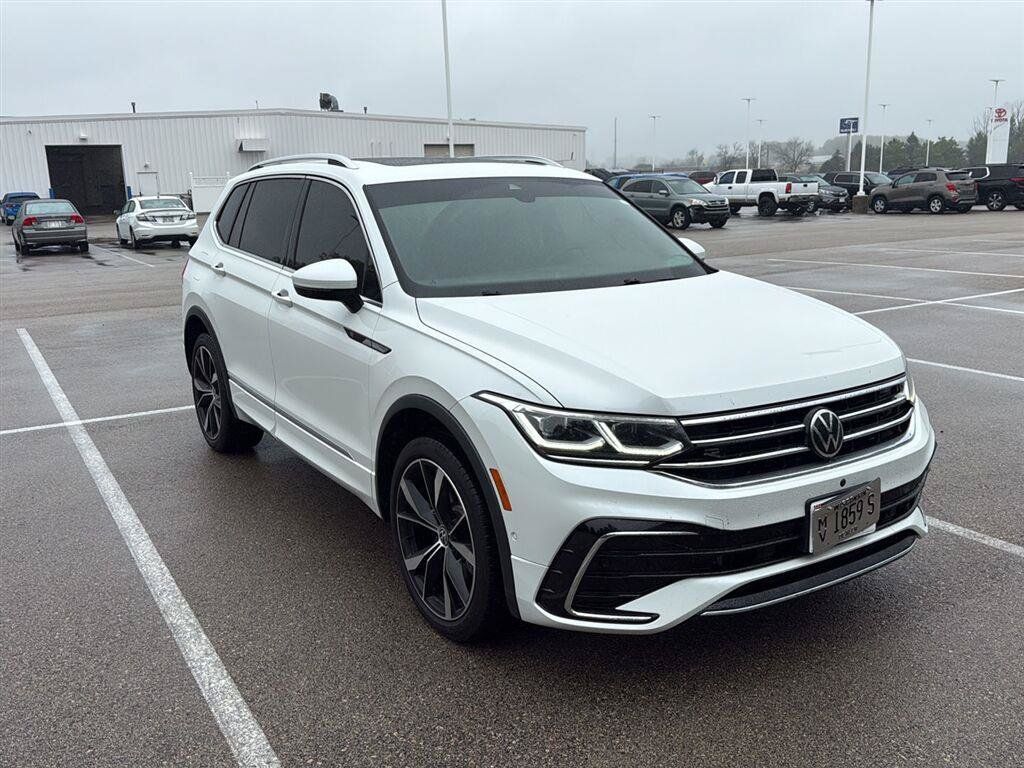 Used 2022 Volkswagen Tiguan SEL R-Line AWD/4WD image 21