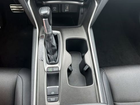 Used 2019 Honda Accord Sport image 32