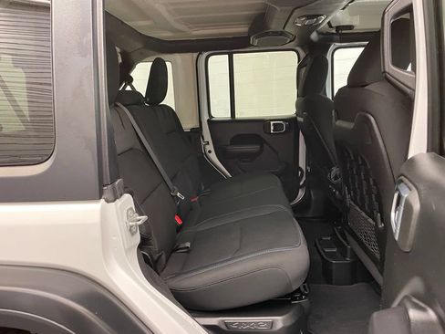 Used 2021 Jeep Wrangler Unlimited Rubicon 4xe w/ Safety Group AWD/4WD image 30