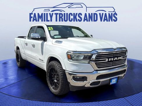 Used 2021 RAM 1500 Laramie AWD/4WD image 7