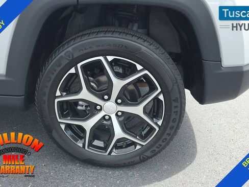 Used 2024 Jeep Compass Limited AWD/4WD image 11