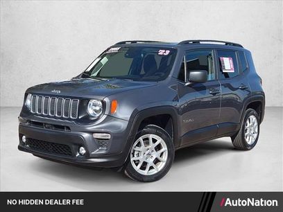 Used 2023 Jeep Renegade Latitude w/ Sun/Sound Group