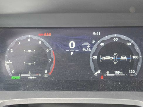 Used 2025 Toyota Tacoma TRD Off-Road w/ TRD Off Road Premium Package AWD/4WD image 29