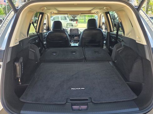 Used 2023 Nissan Rogue SV w/ SV Premium B Package AWD/4WD image 18