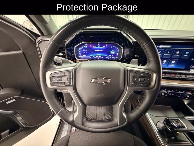 Used 2025 Chevrolet Silverado 1500 RST AWD/4WD image 9