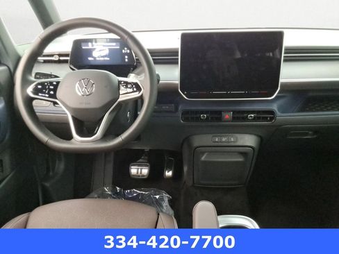 New 2025 Volkswagen ID. Buzz Pro S RWD image 9