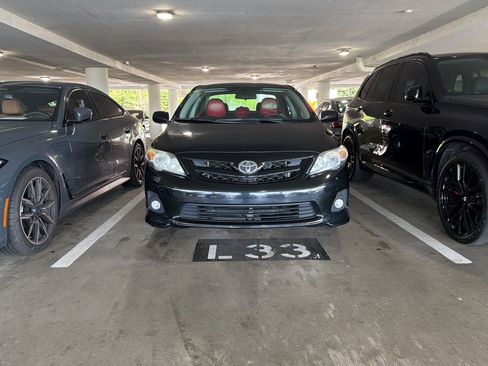 Used 2013 Toyota Corolla S FWD image 3