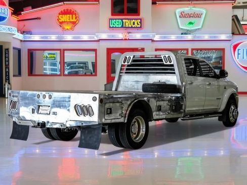 Used 2021 RAM 5500 Laramie AWD/4WD image 3