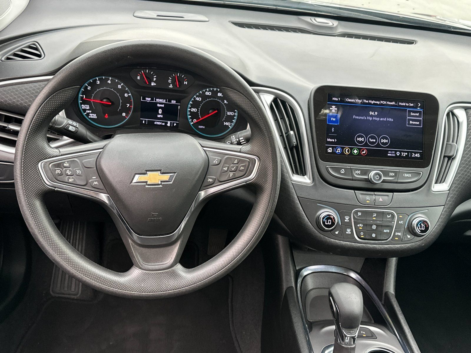 Used 2025 Chevrolet Malibu LT FWD image 15