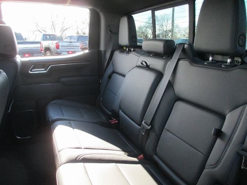 Certified 2023 GMC Sierra 1500 SLT w/ SLT Premium Plus Package image 20