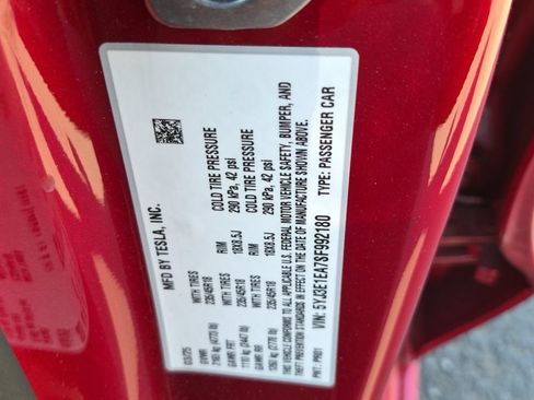 Used 2025 Tesla Model 3 Long Range RWD image 19