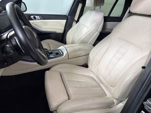 Used 2021 BMW X5 sDrive40i w/ M Sport Package RWD image 11