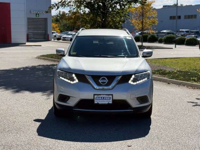 Used 2016 Nissan Rogue SV AWD/4WD image 4