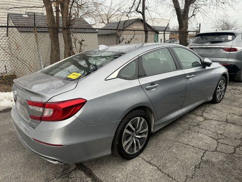 Used 2021 Honda Accord Hybrid image 3