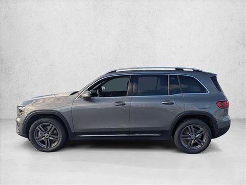 Used 2026 Mercedes-Benz GLB 250 image 5