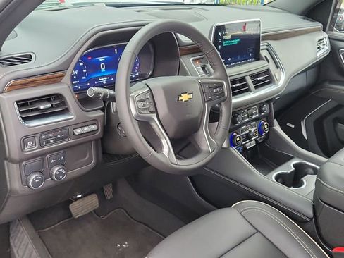 Used 2024 Chevrolet Tahoe Premier w/ Premium Package 2 RWD image 9