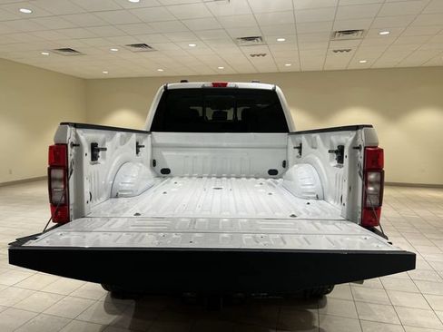 Used 2021 Ford F250 Lariat w/ Lariat Value Package AWD/4WD image 22