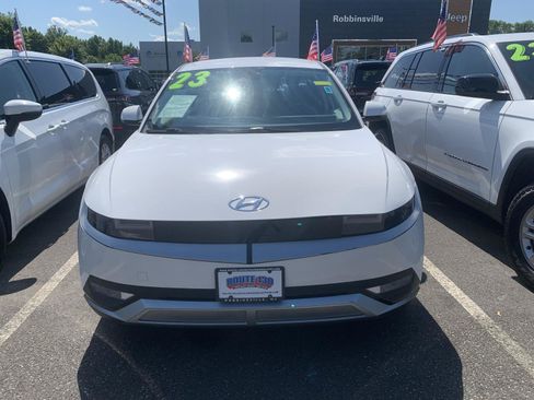 Used 2023 Hyundai Ioniq 5 SE AWD/4WD image 29