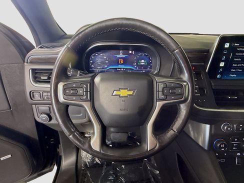 Used 2022 Chevrolet Tahoe LT w/ Luxury Package RWD image 13