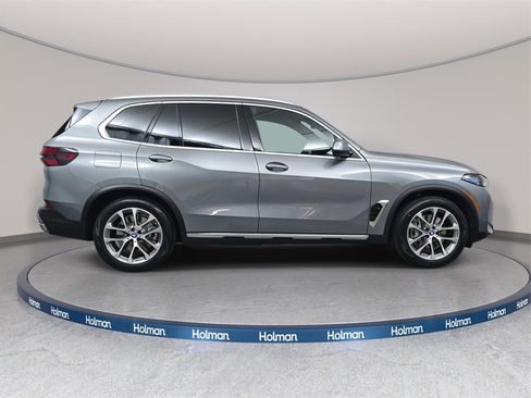 Used 2024 BMW X5 xDrive50e w/ Premium Package image 5