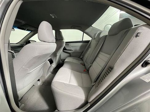 Used 2015 Toyota Camry LE FWD image 10