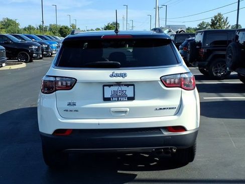 Used 2018 Jeep Compass Limited w/ Navigation Group AWD/4WD image 29