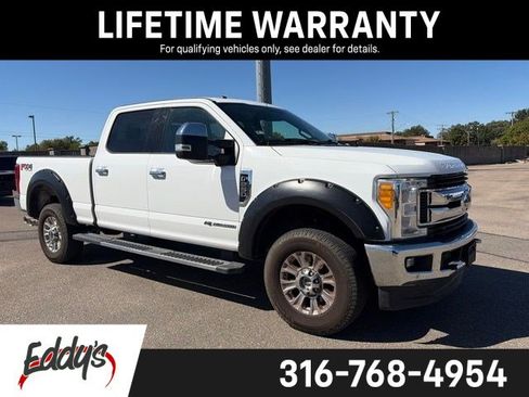 Used 2017 Ford F250 XLT w/ XLT Premium Package AWD/4WD image 1