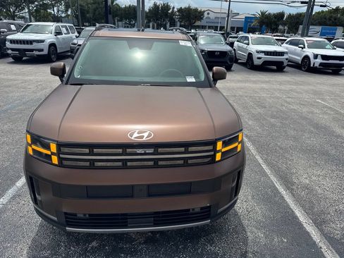 Used 2024 Hyundai Santa Fe Limited FWD image 19
