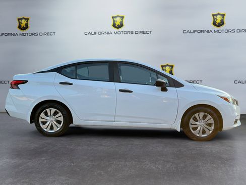 Used 2020 Nissan Versa S image 4