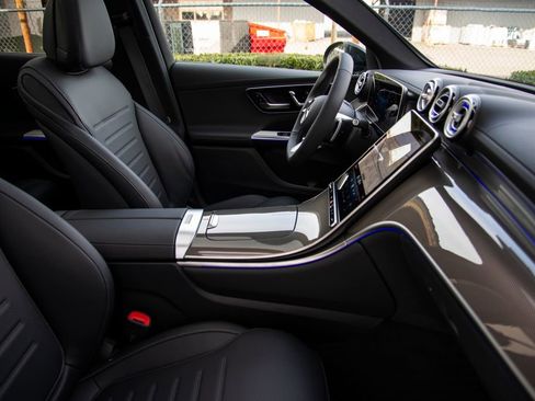 New 2026 Mercedes-Benz GLC 300 4MATIC image 19