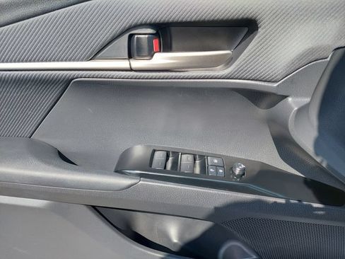 Certified 2025 Toyota Camry SE FWD image 33