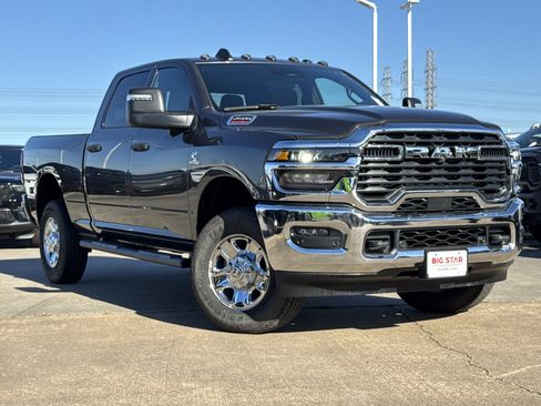New 2026 RAM 2500 Tradesman AWD/4WD image 2