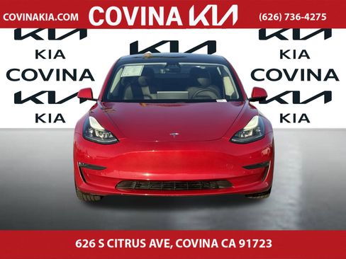 Used 2021 Tesla Model 3 Standard Range Plus image 3
