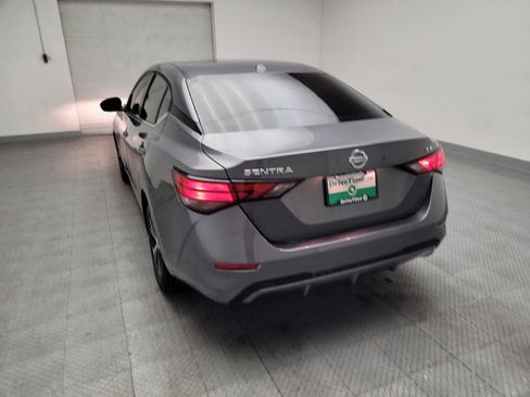 Used 2021 Nissan Sentra SV image 6