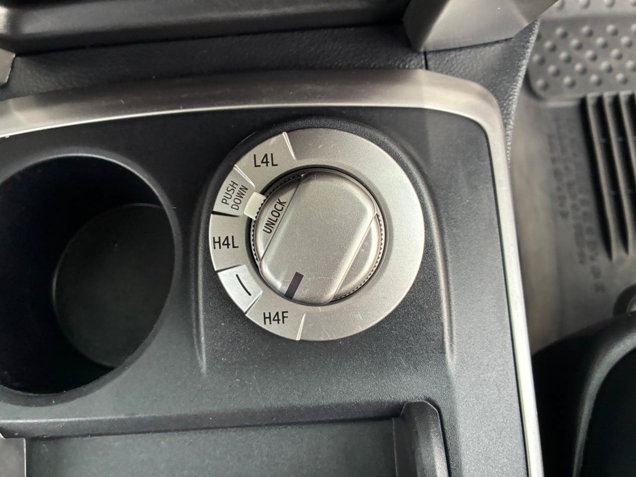Used 2019 Toyota 4Runner Limited AWD/4WD image 29