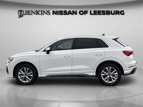 Used 2024 Audi Q3 2.0T Premium image 6