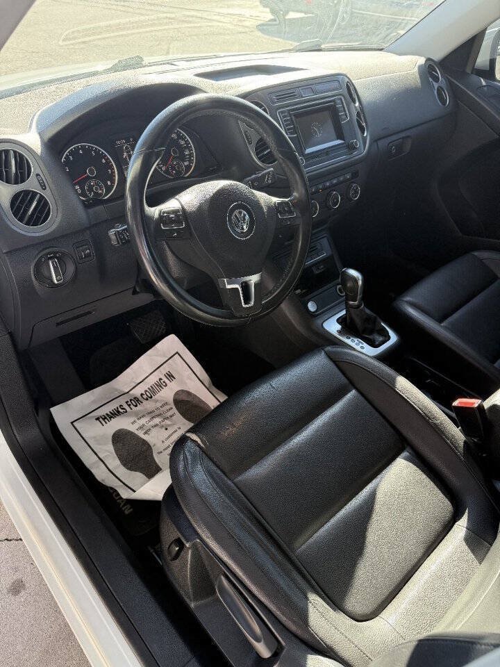 Used 2016 Volkswagen Tiguan S FWD image 10