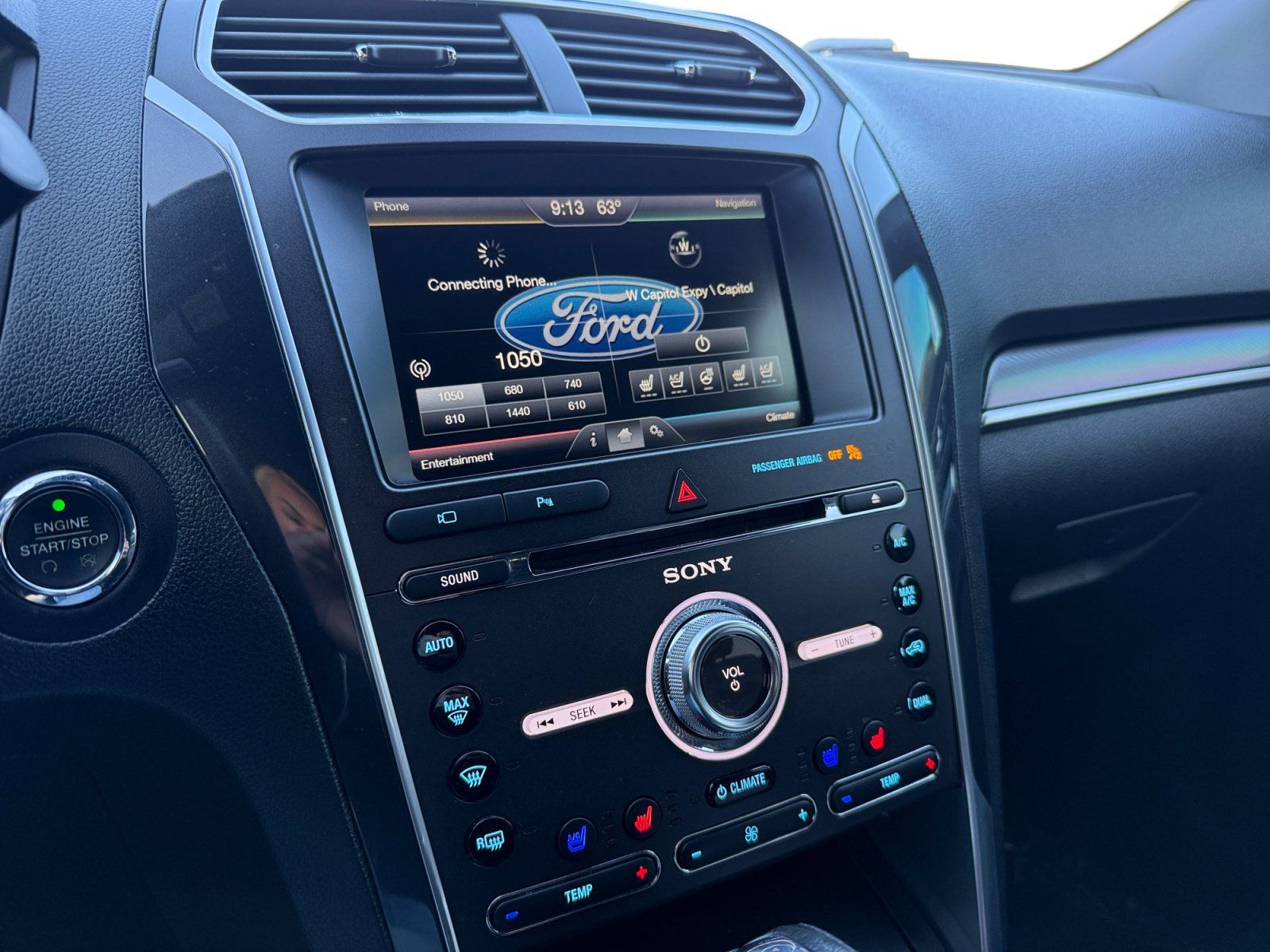 Used 2016 Ford Explorer Sport w/ Equipment Group 401A AWD/4WD image 12