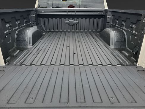 New 2026 Chevrolet Silverado 1500 RST w/ RST Select Package AWD/4WD image 9