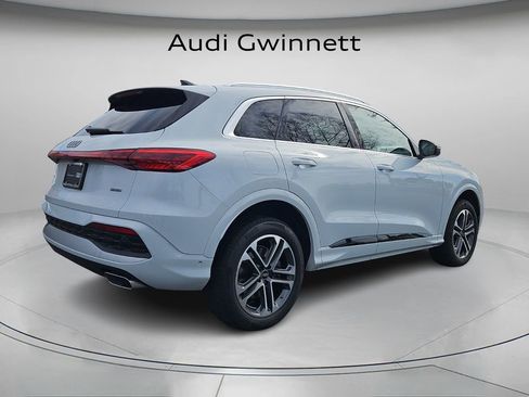 Certified 2025 Audi Q5 Premium Plus w/ Premium Plus image 8