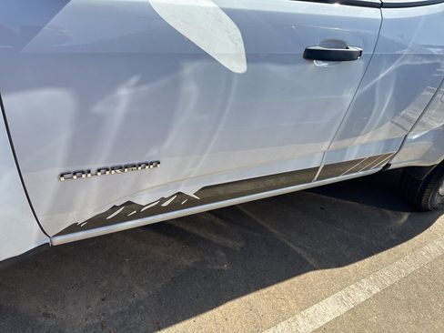 Used 2020 Chevrolet Colorado W/T w/ WT Convenience Package image 2