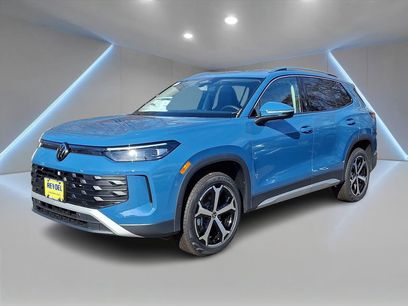 New 2026 Volkswagen Tiguan SE