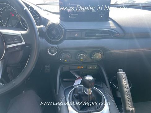 Used 2024 MAZDA MX-5 Miata Club w/ Brembo/BBS Recaro Package RWD image 5