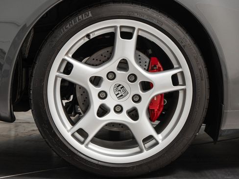 Used 2006 Porsche 911 Carrera S RWD image 33