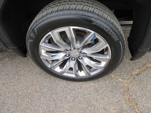 Used 2023 GMC Sierra 1500 Denali w/ Denali Reserve Package image 18