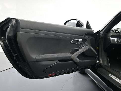 Certified 2018 Porsche 718 Boxster GTS RWD image 13
