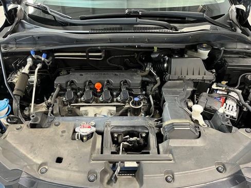 Used 2018 Honda HR-V EX-L image 9