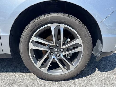 Used 2017 Acura MDX SH-AWD w/ Advance Package image 11