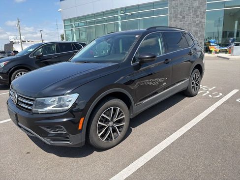 Used 2021 Volkswagen Tiguan SE AWD/4WD image 4