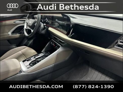 Certified 2025 Audi Q5 Premium Plus w/ Premium Plus AWD/4WD image 11